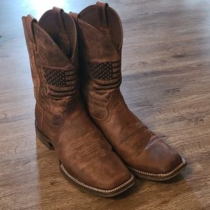 Men's Ariat Tattered Flag Boots